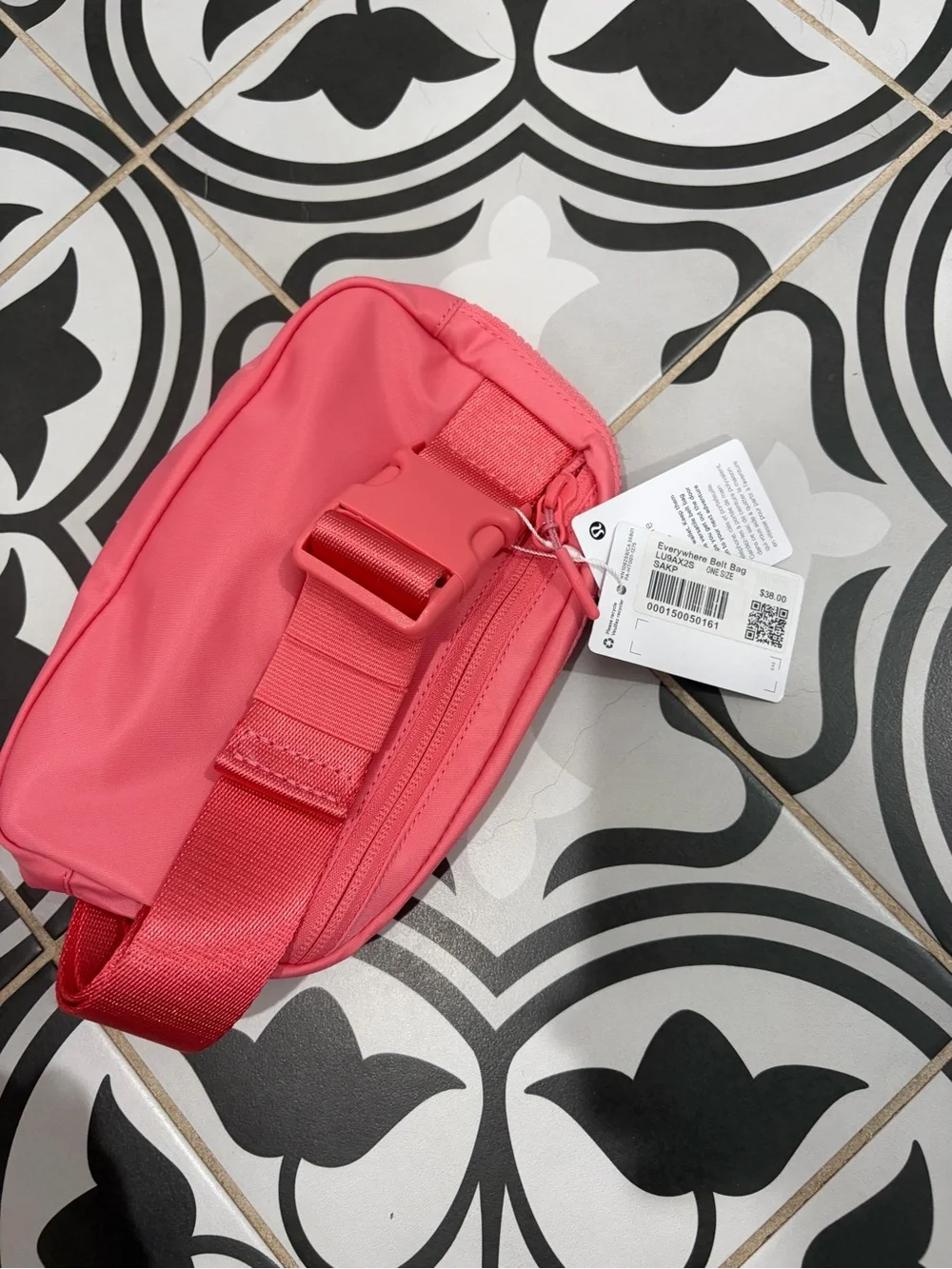 lululemon athletica Coral Pink Compact Cosmetic Pouch